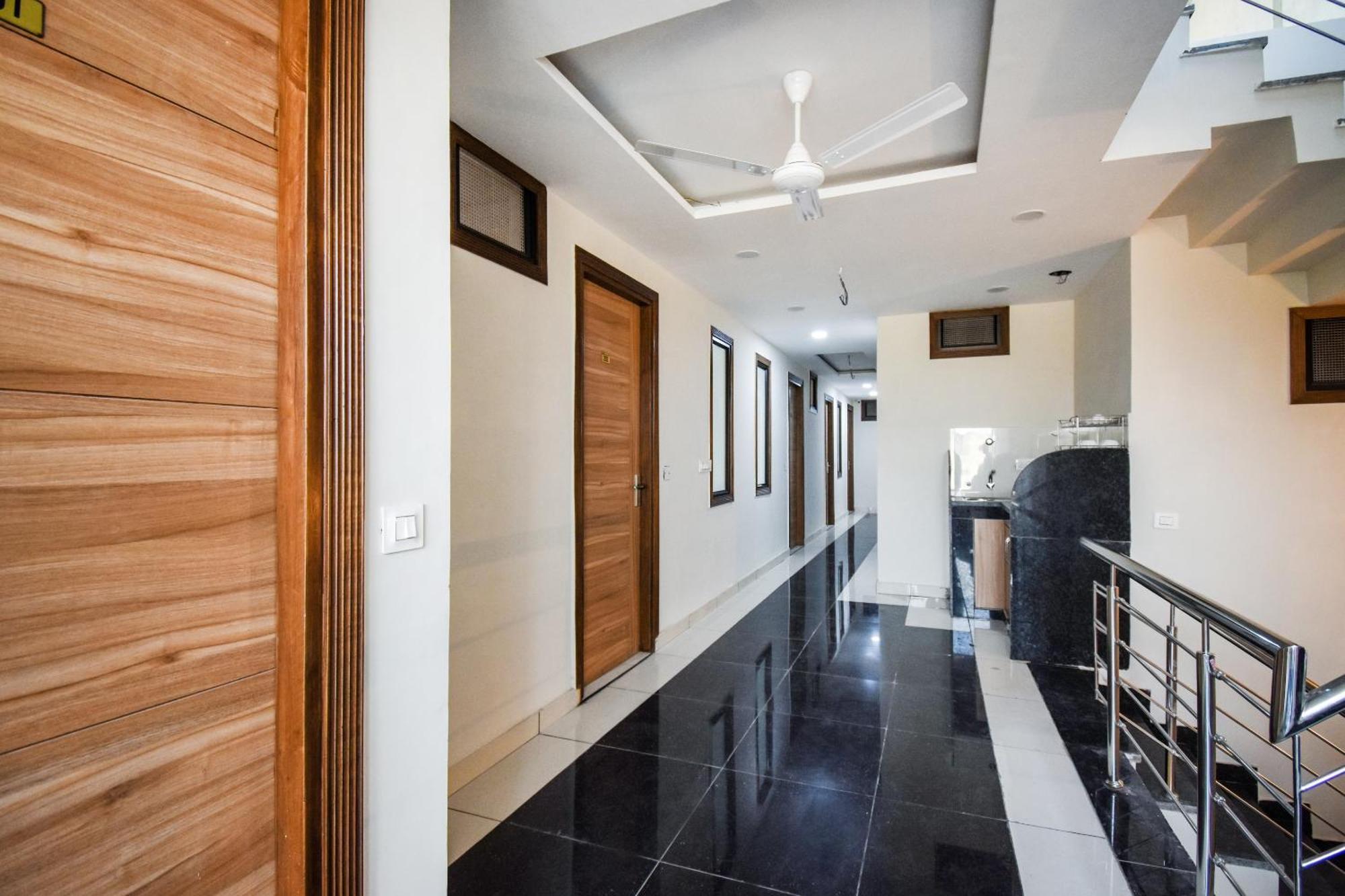 Hotel O Cosmos House Ludhiana Exterior photo